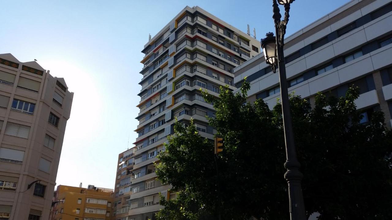 דירות Torre Del Carmen מאלגה מראה חיצוני תמונה